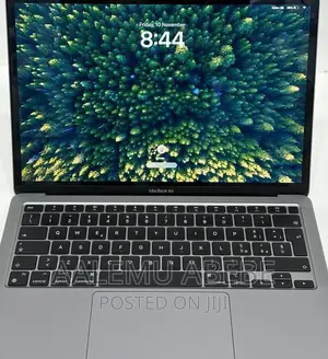 New Laptop Apple MacBook Air 2020 M1 8GB Apple M1 SSD 256GB