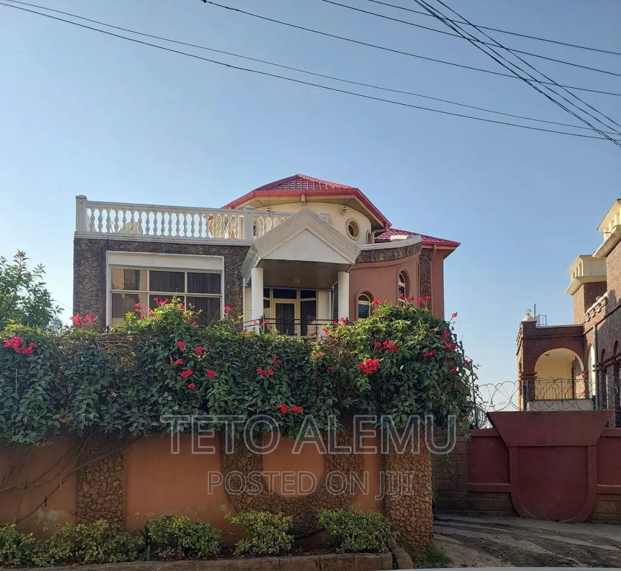 5bdrm House in የሚሸጥ ቤት መገናኛ ቶፕ ቪው, Yeka for sale