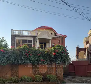 Photo - 5bdrm House in የሚሸጥ ቤት መገናኛ ቶፕ ቪው, Yeka for sale