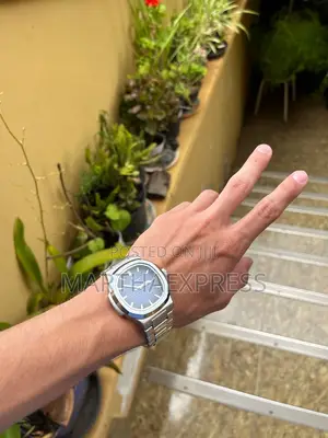 Men Watch Poedagar, Be Men