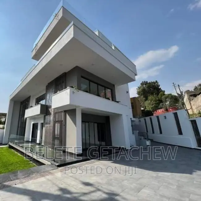 8bdrm House in Megenagna B+G+4, Yeka for sale