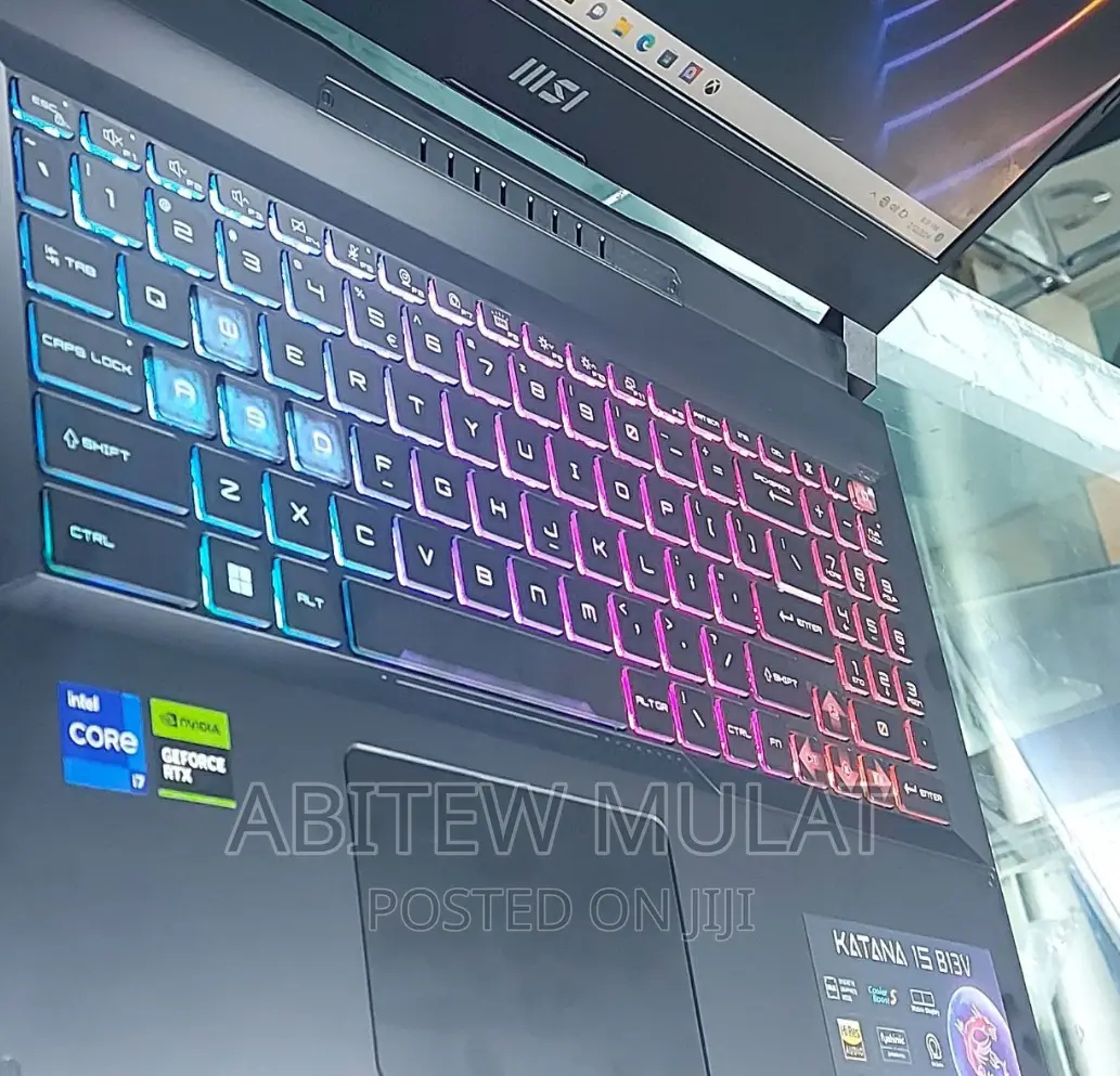 New Laptop MSI Katana 15 16GB Intel Core I7 SSD 1T