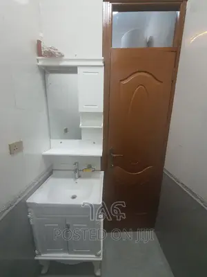 3bdrm Villa in አያት በአስቸኳይበአስቸኳይ , Yeka for sale