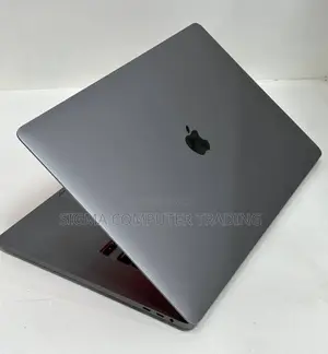 New Laptop Apple MacBook Pro 2019 16GB Intel Core I7 SSD 512GB