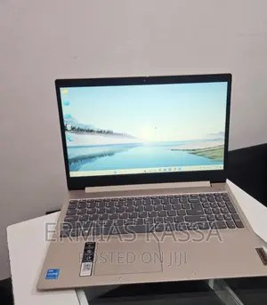 New Laptop Lenovo Ideapad 3 8GB Intel Core I3 SSD 256GB