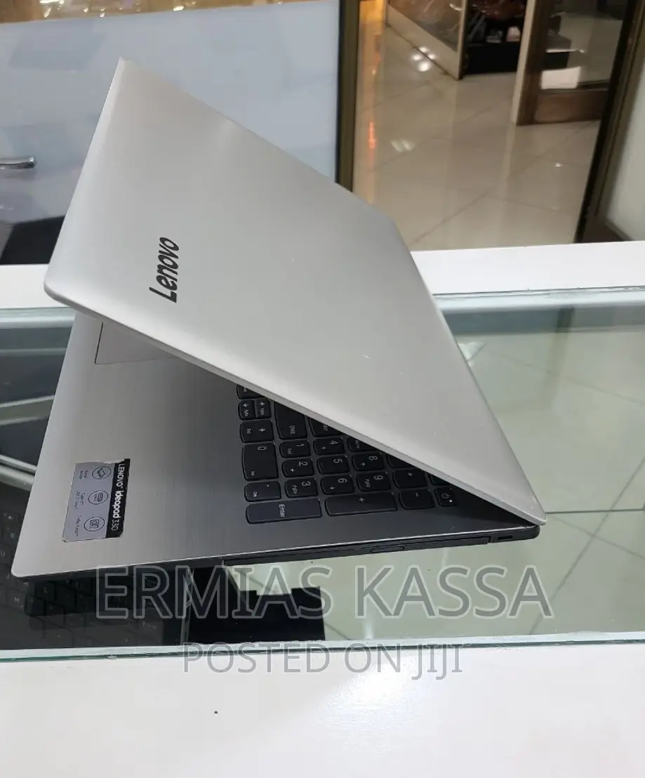 New Laptop Lenovo IdeaPad 330 8GB Intel Core I5 HDD 1T