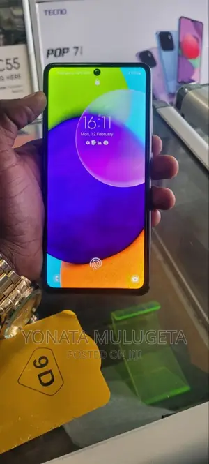 Photo - Samsung Galaxy A52 128 GB