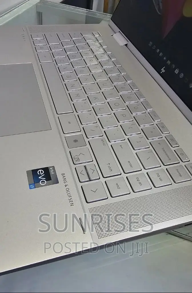 New Laptop HP Pavilion 15 8GB Intel Core I7 SSD 512GB