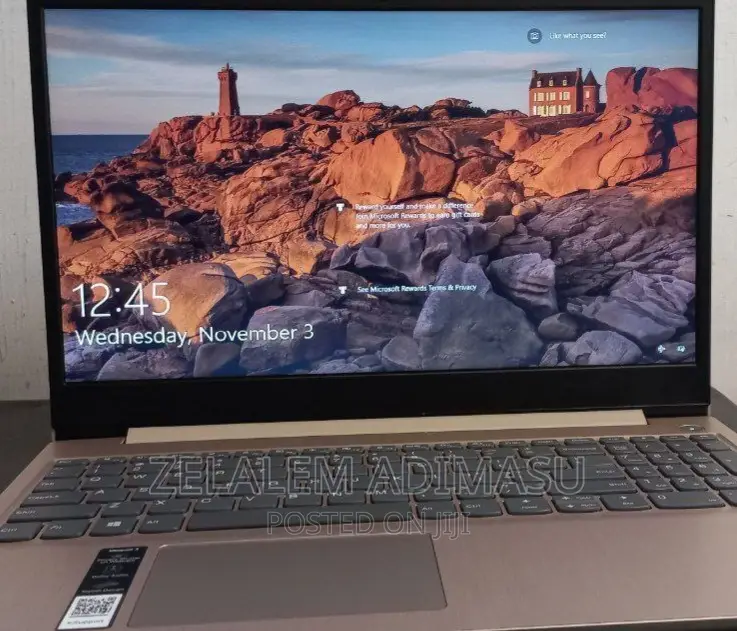 New Laptop Lenovo ThinkPad Yoga 8GB Intel Core I3 SSD 256GB