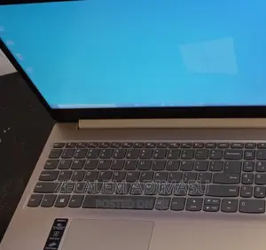 New Laptop Lenovo ThinkPad Yoga 8GB Intel Core I3 SSD 256GB