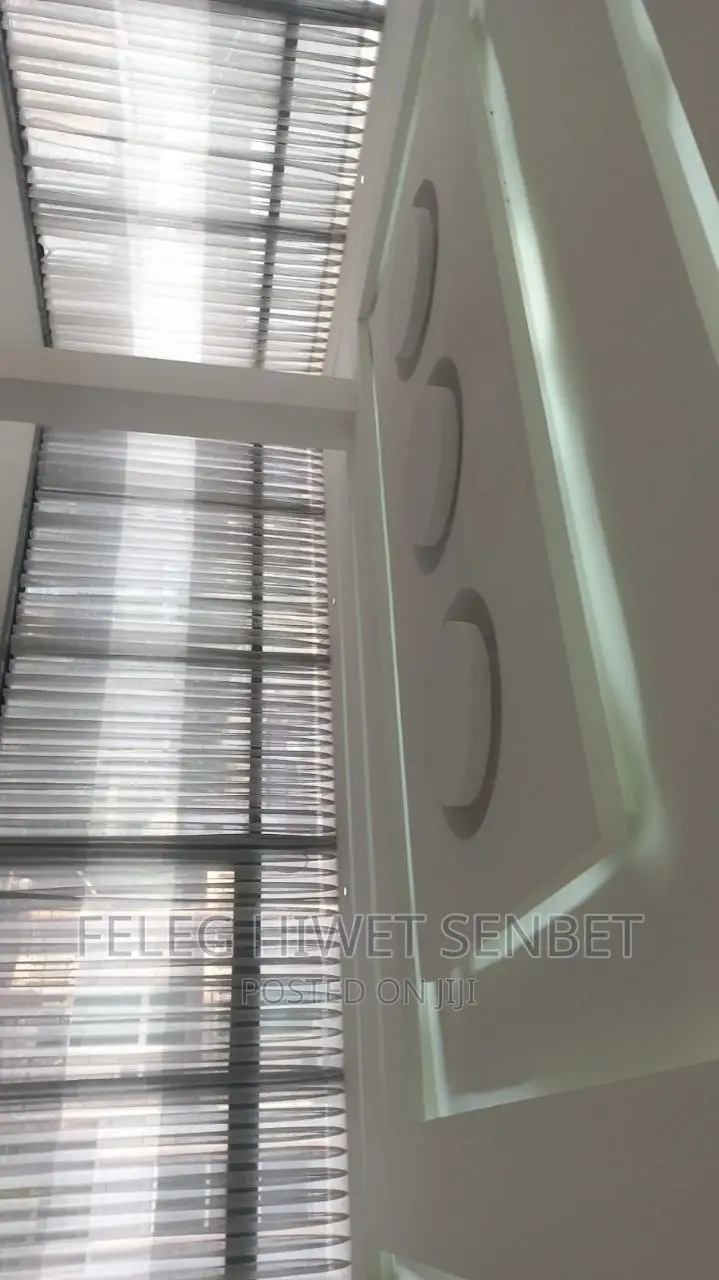 Furnished 5bdrm House in አ አ, Bole for sale