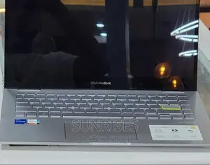 New Laptop Asus VivoBook 15 X505BA 8GB Intel Core I5 SSD 512GB