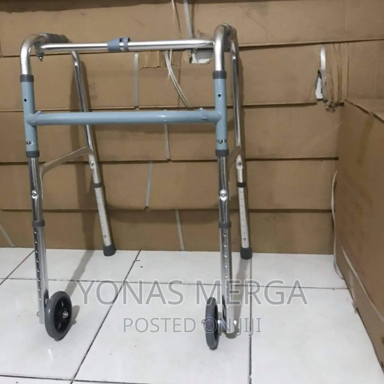 Walker/Walker Physiqo Folding Walker With Height Adjustable