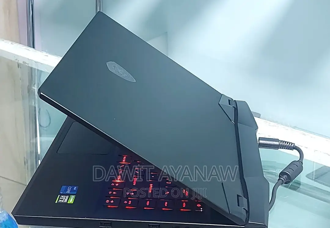 New Laptop MSI GP66 LEOPARD 10UG 16GB Intel Core I7 SSD 1T