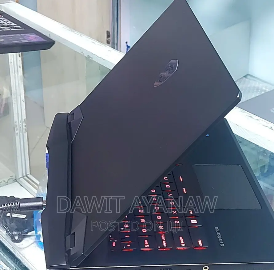 New Laptop MSI GP66 LEOPARD 10UG 16GB Intel Core I7 SSD 1T