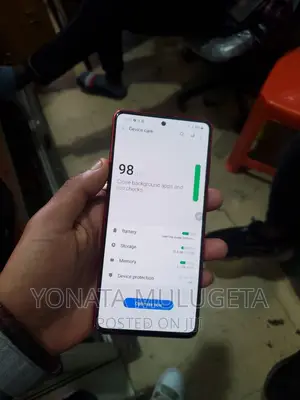 Photo - Samsung Galaxy Note 10 Lite 128 GB Red