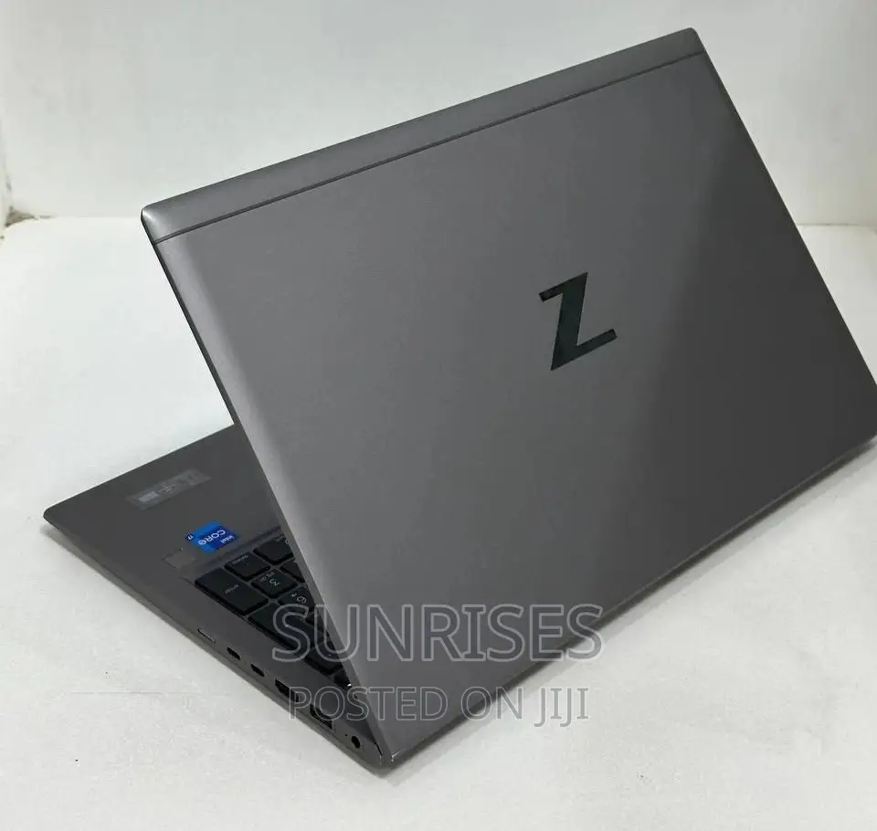 New Laptop HP ZBook Studio G4 16GB Intel Core I7 SSD 512GB