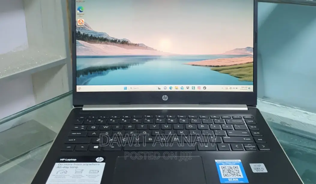 New Laptop HP Stream Notebook 8GB Intel Core I5 SSD 256GB