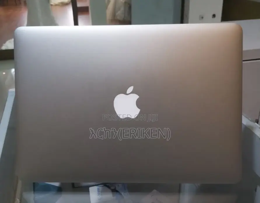 New Laptop Apple MacBook Air 2017 8GB Intel Core I5 SSD 128GB