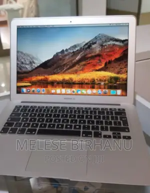 New Laptop Apple MacBook Air 2017 8GB Intel Core I5 SSD 128GB
