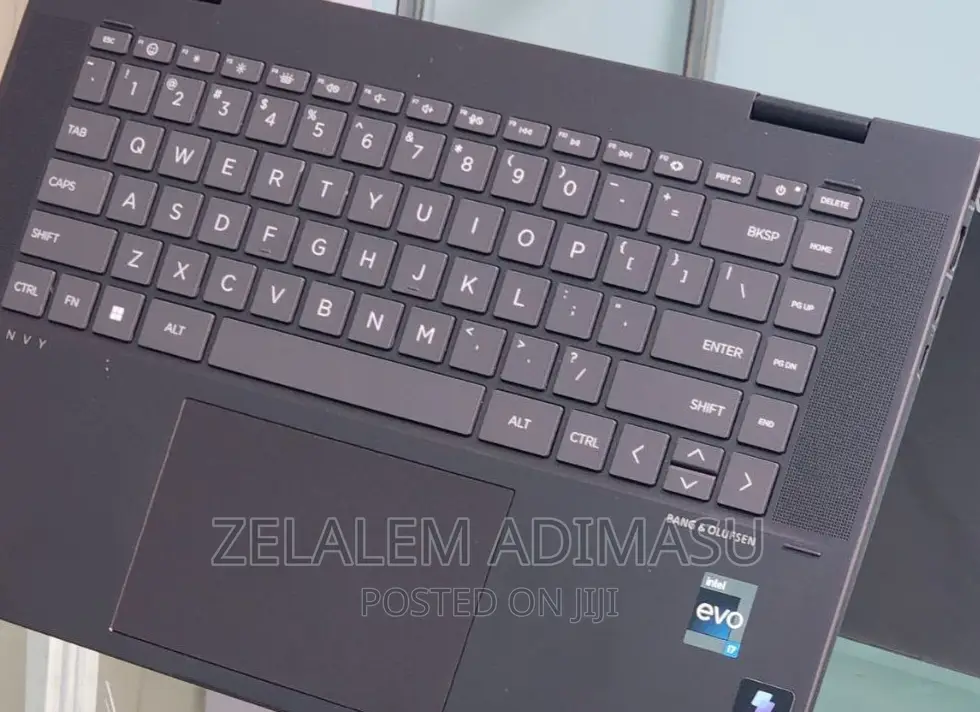 New Laptop HP Envy X360 16GB Intel Core I7 SSD 1T