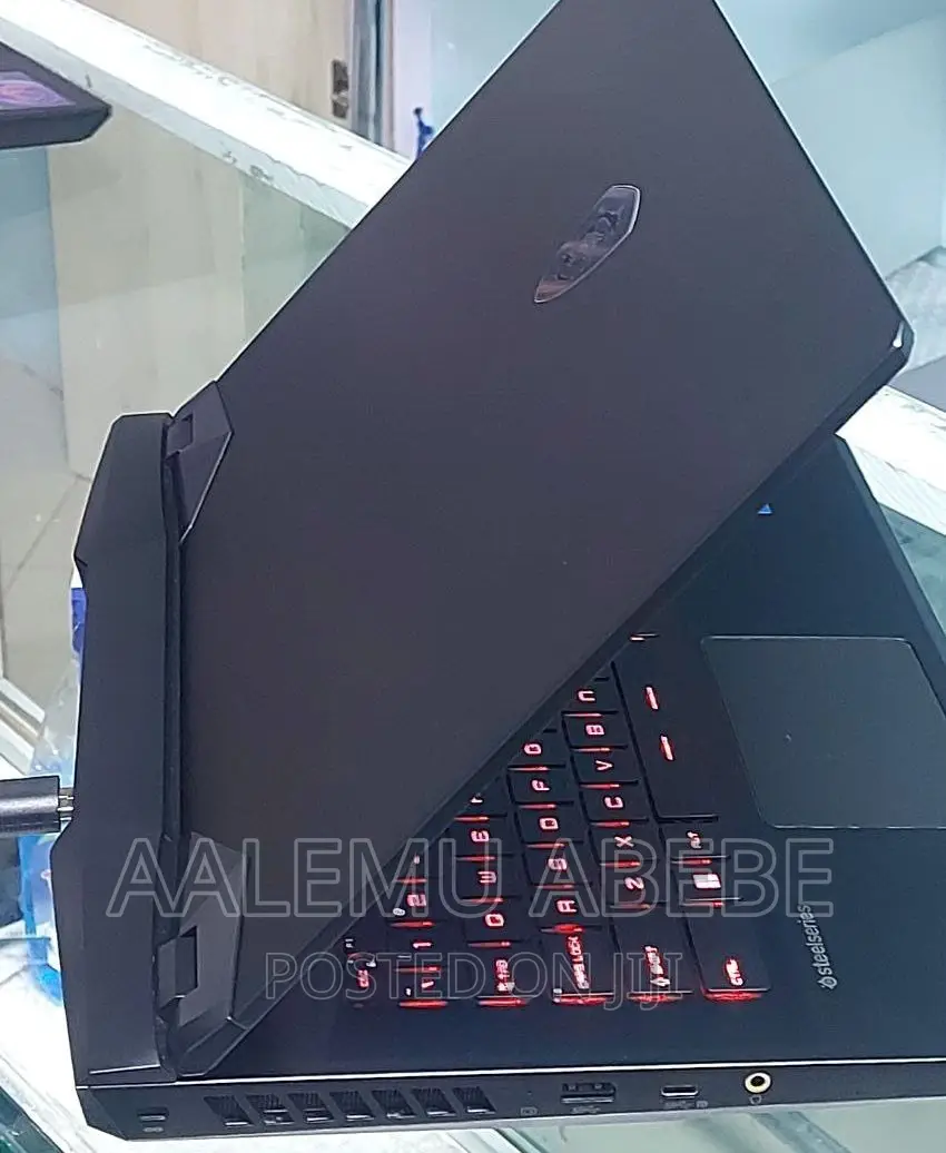 New Laptop MSI Katana GF66 16GB Intel Core I7 SSD 1T