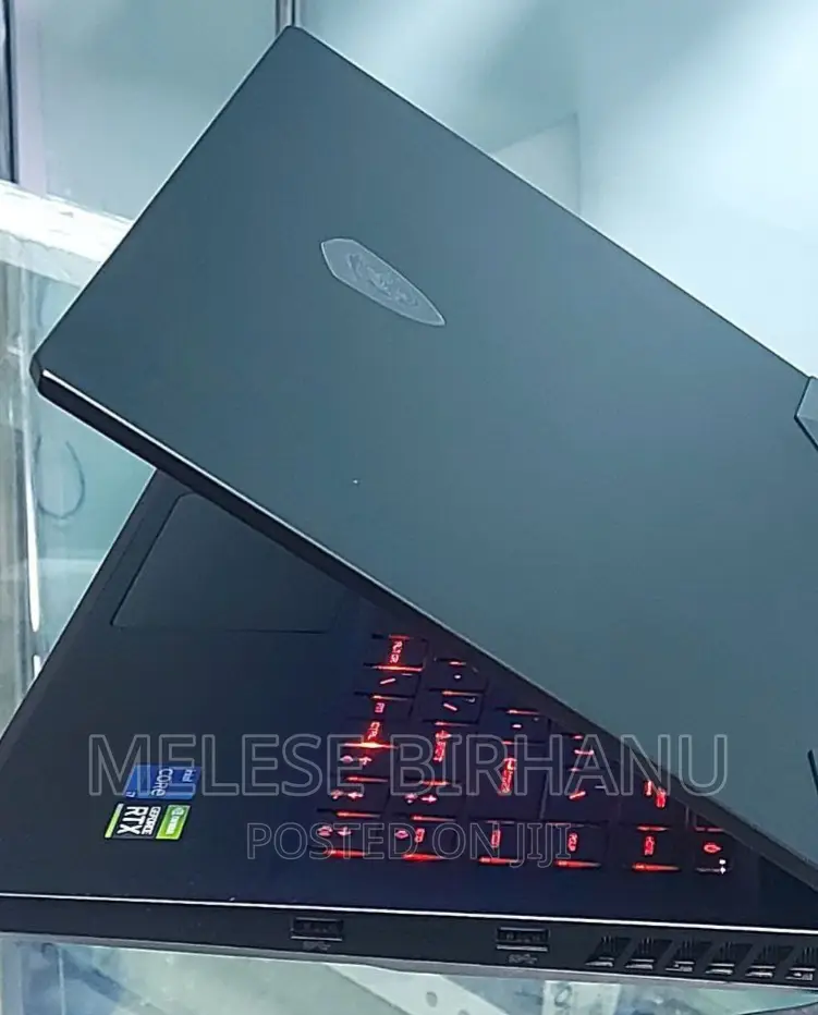 New Laptop MSI 16GB Intel Core I7 SSD 512GB