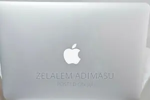 New Laptop Apple MacBook 2015 4GB Intel Core I5 SSD 128GB