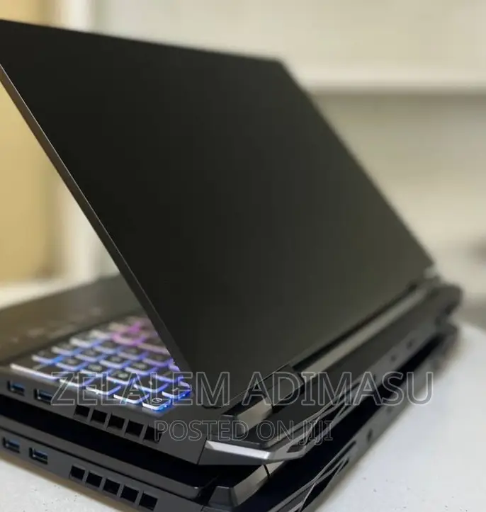 New Laptop Acer Nitro 5 16GB Intel Core I7 SSD 512GB