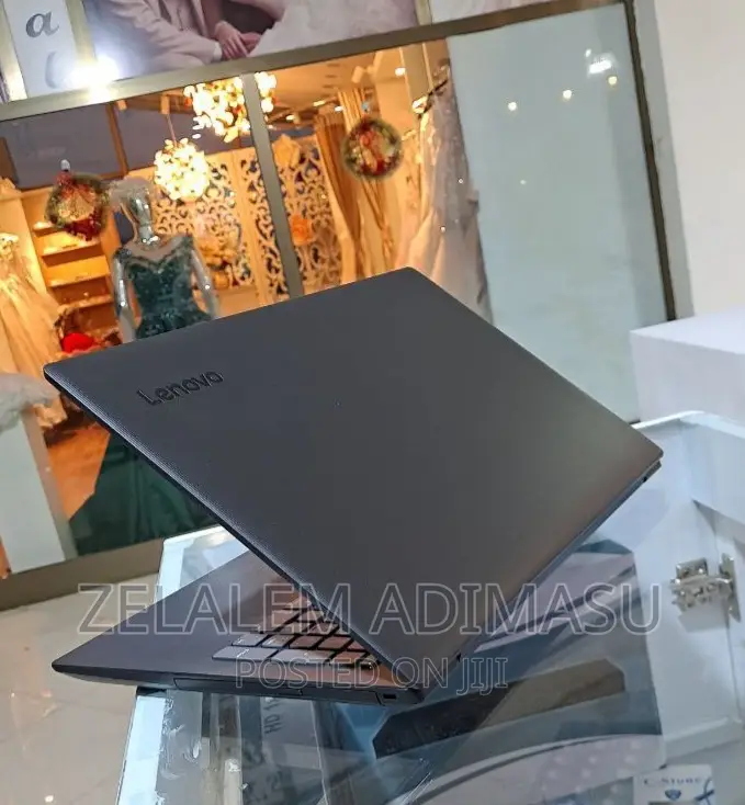 New Laptop Lenovo Ideapad 3 8GB Intel Core I7 SSD 512GB