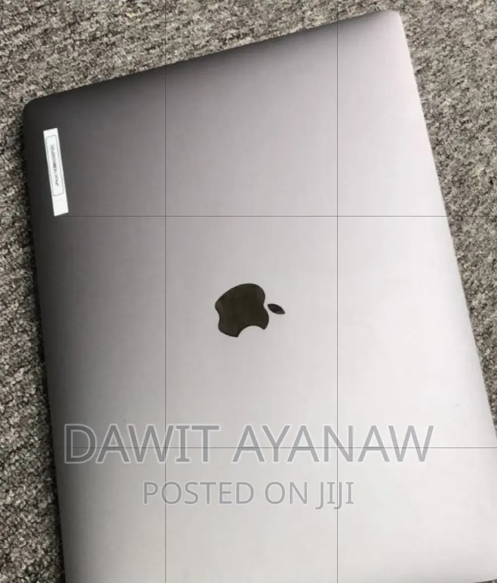 New Laptop Apple MacBook Pro 2017 16GB Intel Core I7 SSD 1T