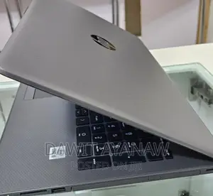 New Laptop HP Stream Notebook 8GB Intel Core I5 HDD 1T