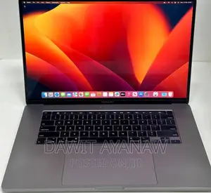 New Laptop Apple MacBook Pro 2019 16GB Intel Core i7 SSD 512GB