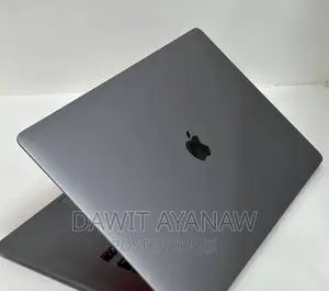 New Laptop Apple MacBook Pro 2019 16GB Intel Core i7 SSD 512GB