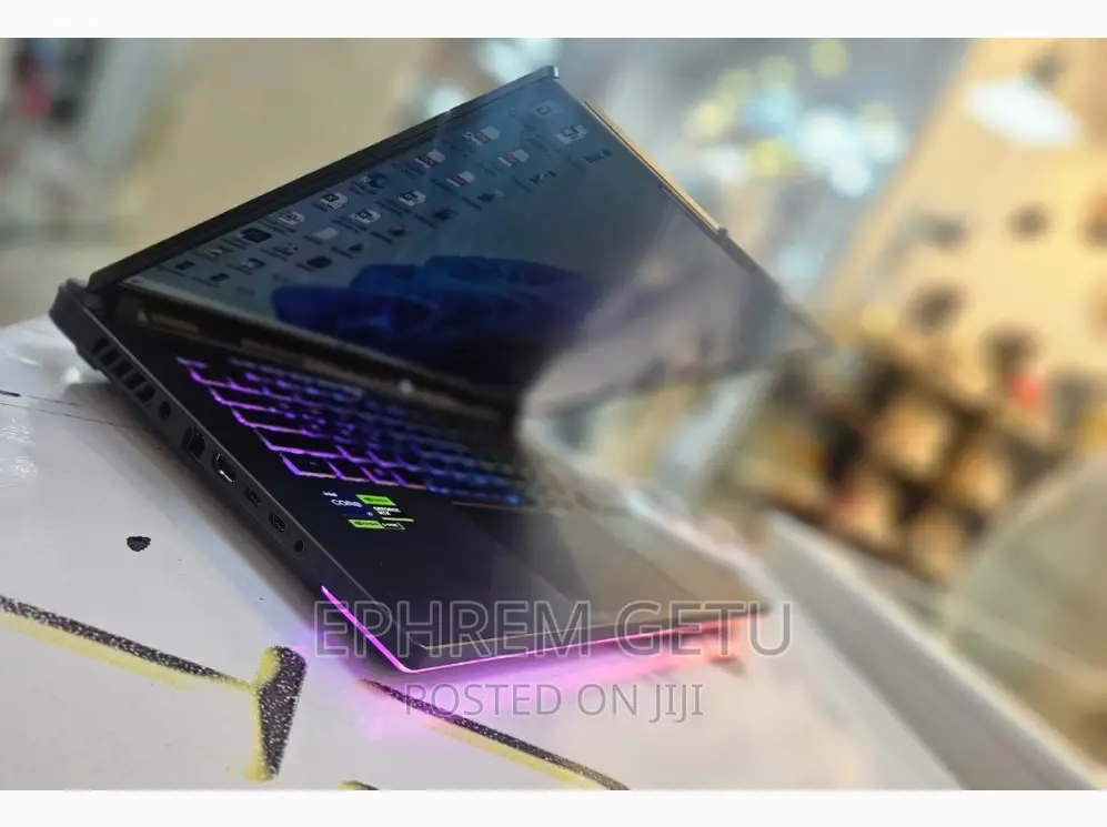 New Laptop Asus ROG Strix G15 16GB Intel Core I7 SSD 1T