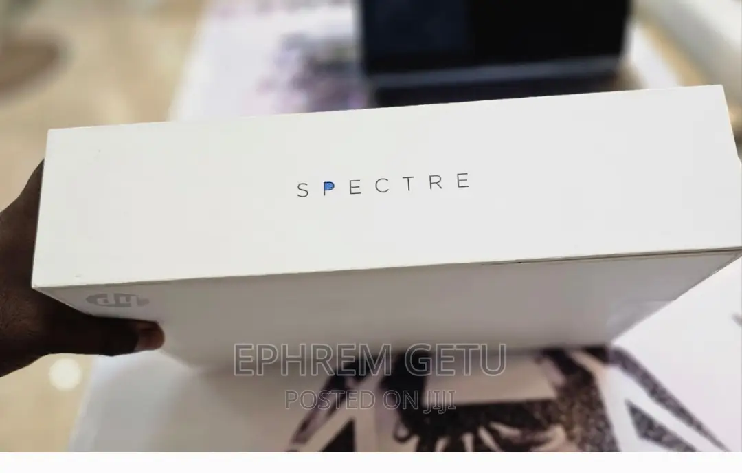 New Laptop HP Spectre 13 16GB Intel Core I7 SSD 1T