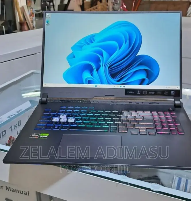 New Laptop Asus ROG Strix G15 16GB AMD Ryzen 7 SSD 512GB