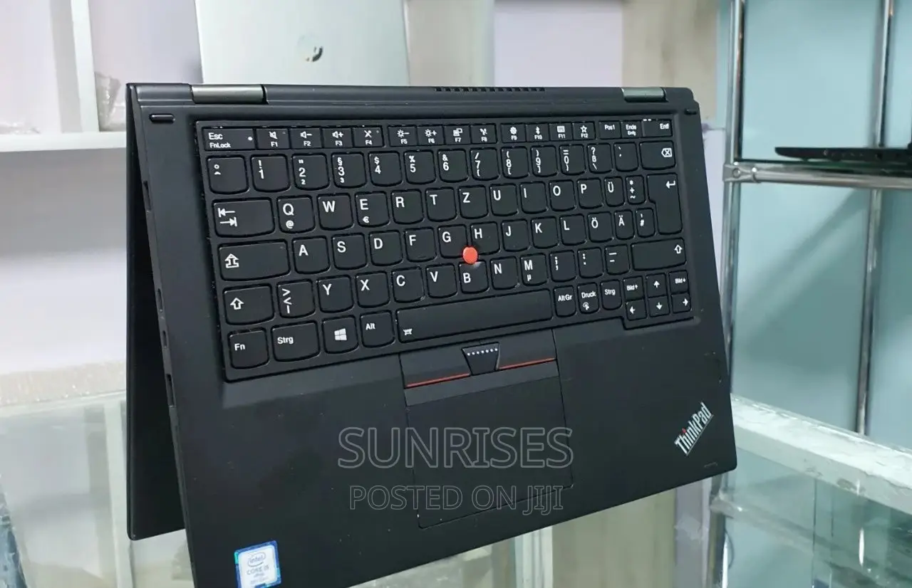 New Laptop Lenovo ThinkPad Yoga 16GB Intel Core I5 SSD 512GB