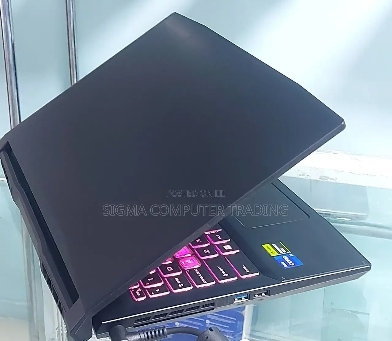 New Laptop MSI Katana GF66 16GB Intel Core I7 SSD 1T