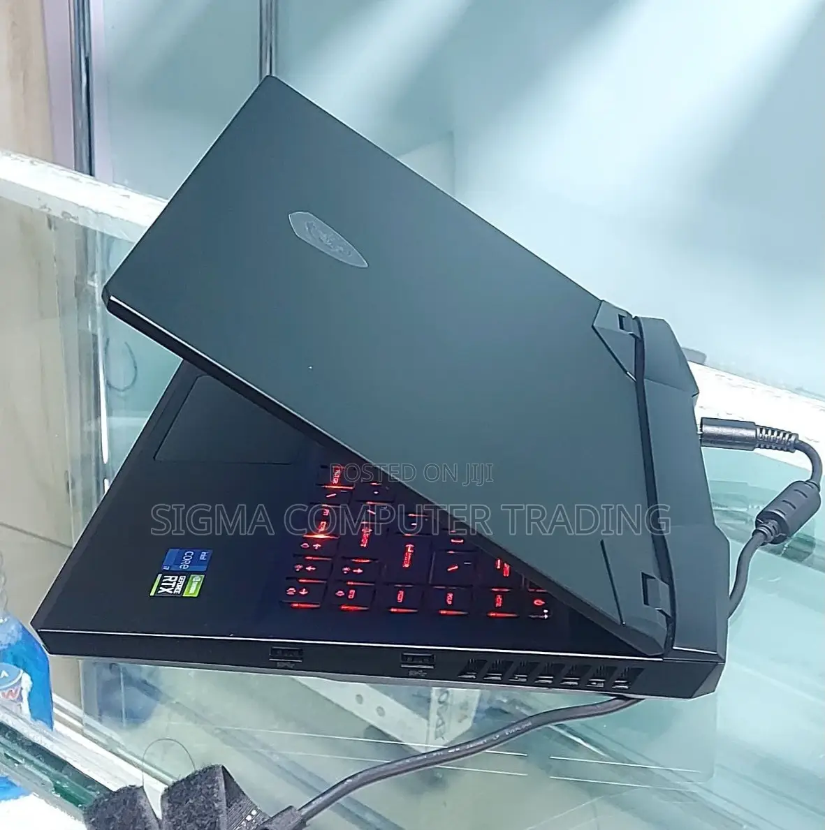 New Laptop MSI GP75 Leopard 16GB Intel Core I7 SSD 1T