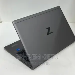 New Laptop HP ZBook Studio 16GB Intel Core i7 SSD 512GB