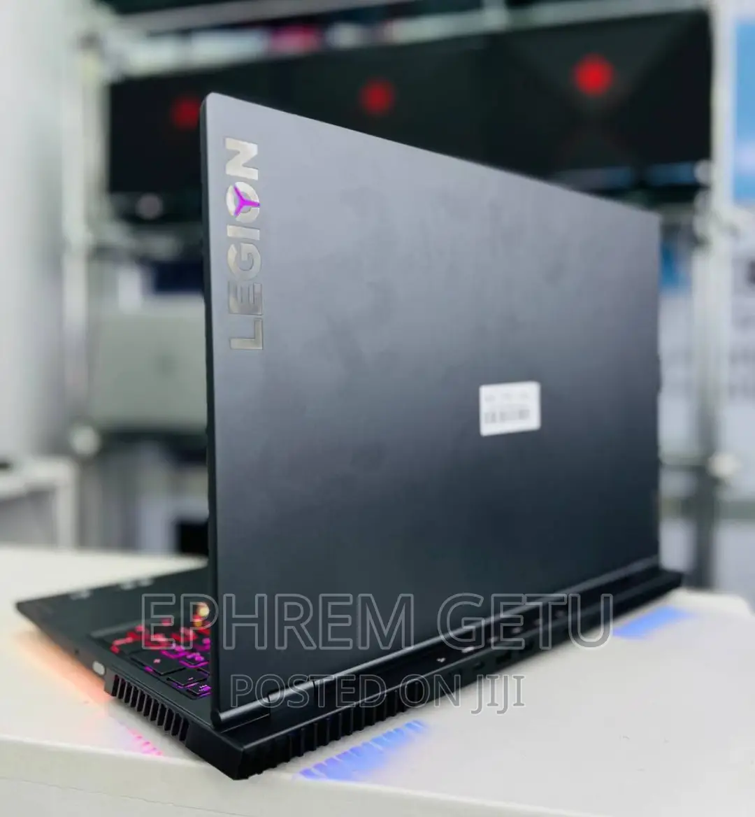 New Laptop Lenovo Legion 5 16GB AMD Ryzen 9 SSD 1T