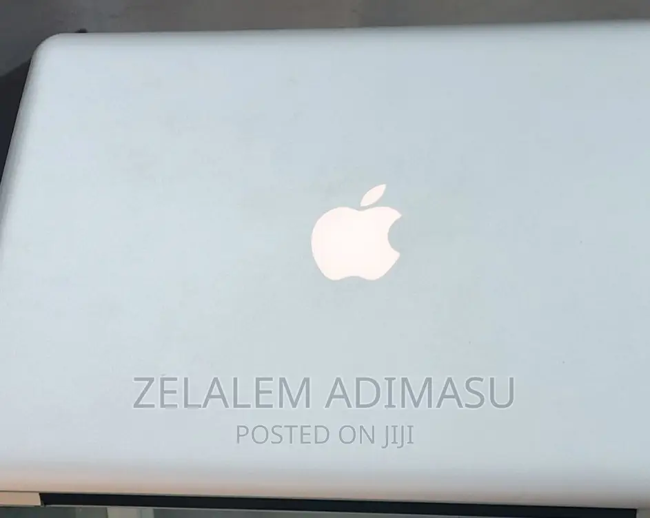 New Laptop Apple MacBook 2012 4GB Intel Core i5 HDD 500GB