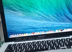 New Laptop Apple MacBook 2012 4GB Intel Core i5 HDD 500GB