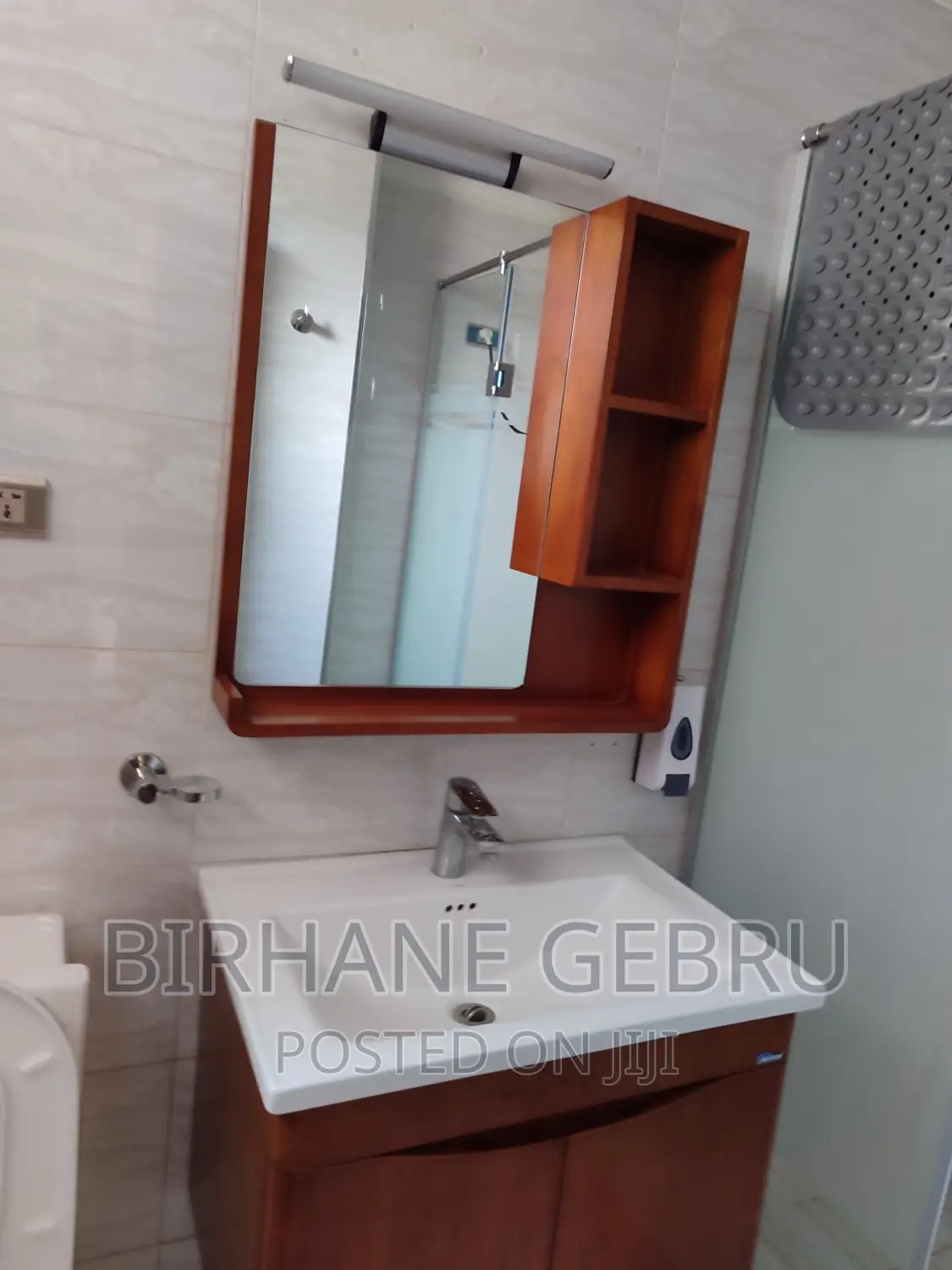 Furnished 2bdrm Apartment in Luxry Apartiment, Bole for rent