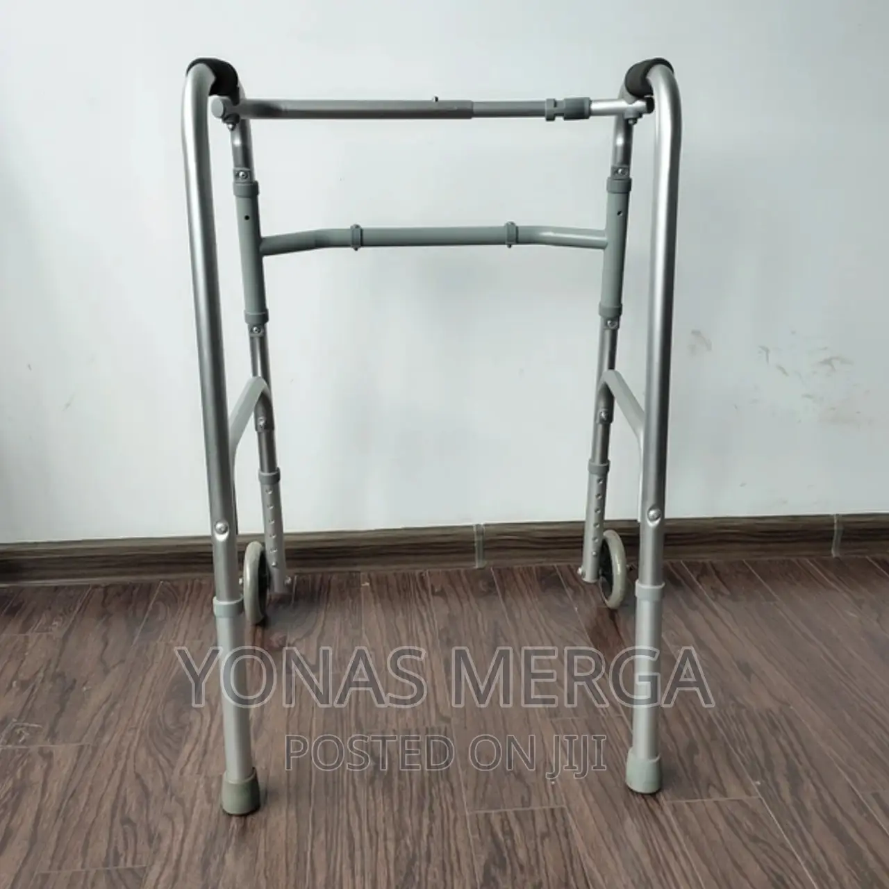 Walker for Adults,Adjustable Upto 17cm Weight Upto 150kg