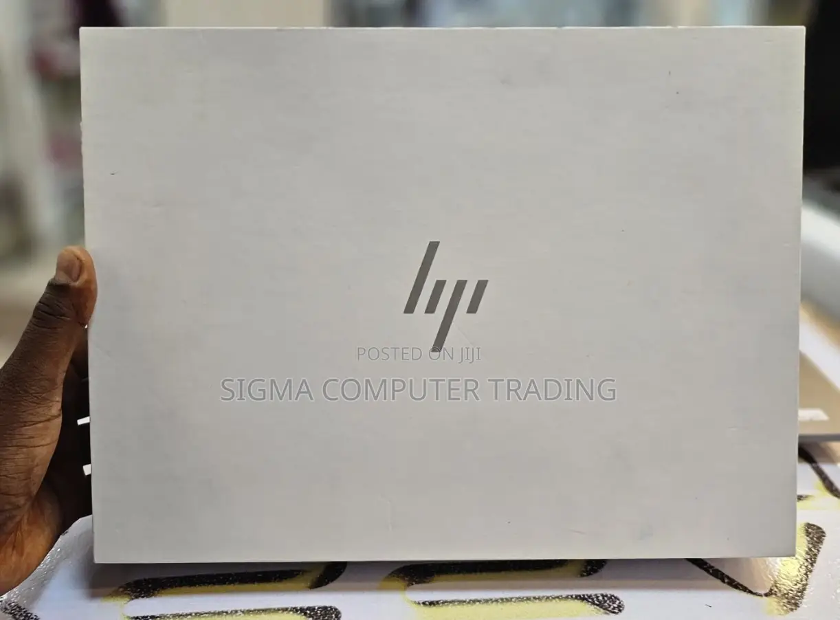 New Laptop HP Spectre 16GB Intel Core I7 SSD 1T