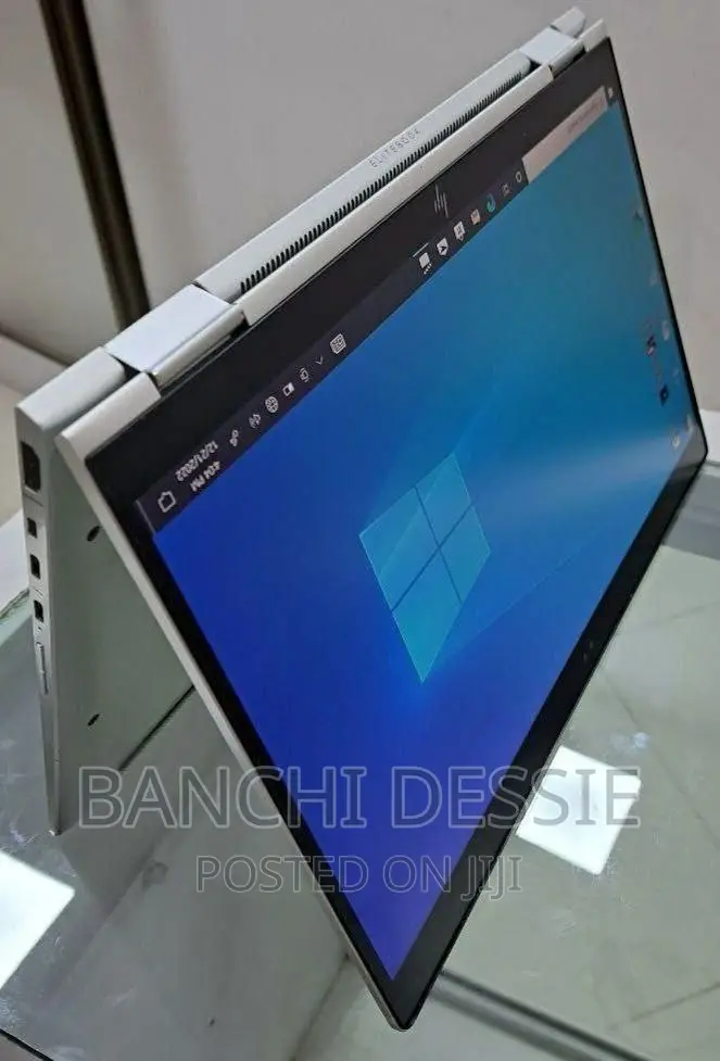 New Laptop HP EliteBook X GB Intel Core I7 SSD 512GB