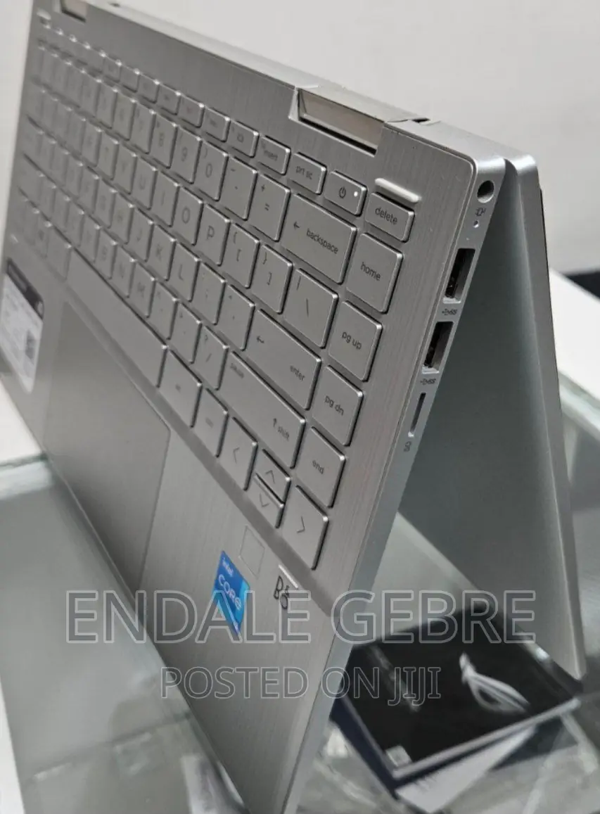 New Laptop HP Pavilion 15 8GB Intel Core I3 SSD 256GB