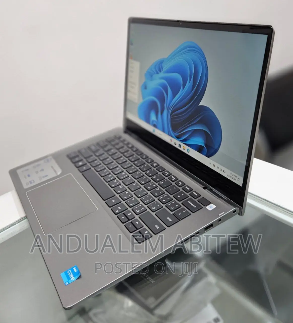 New Laptop Dell Inspiron 14 8GB Intel Core I3 SSD 256GB